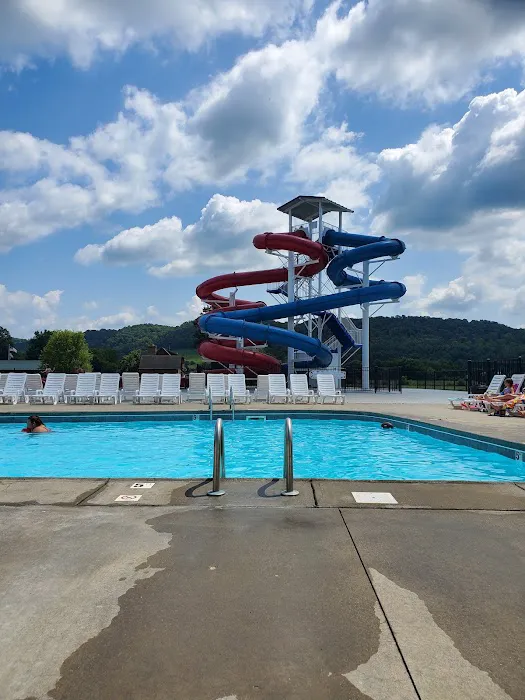 Adventure Bound Camping Resorts - Eagle Valley Picture 3