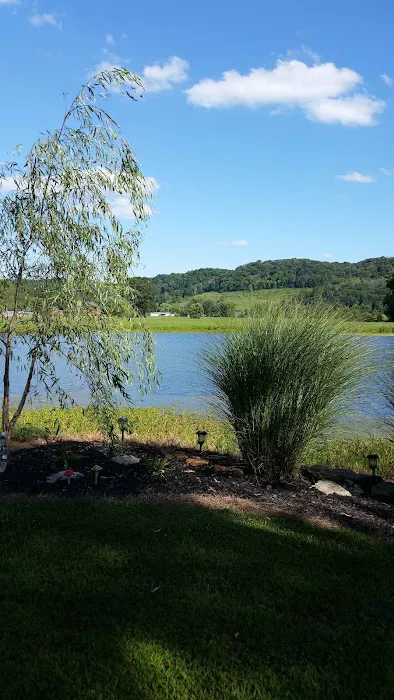 Adventure Bound Camping Resorts - Eagle Valley Picture 4