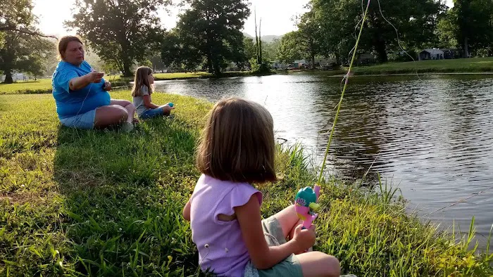 Adventure Bound Camping Resorts - Eagle Valley Picture 6