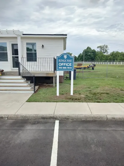 Kings Way Mobile Home Community Picture 5