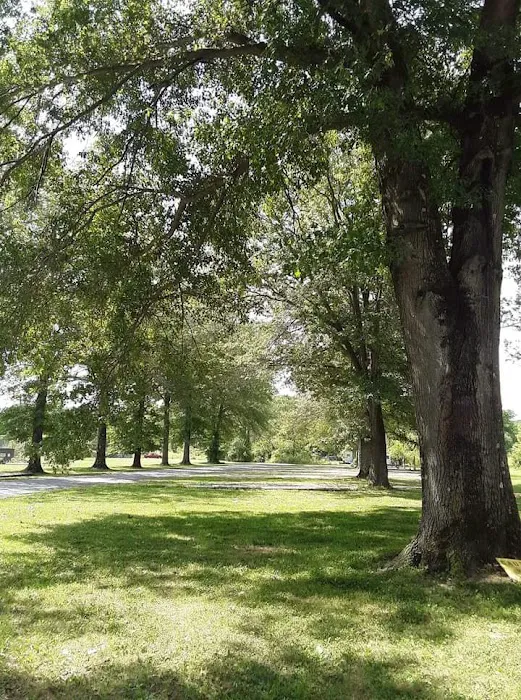 Happy Hollow Resort RV Park Picture 3