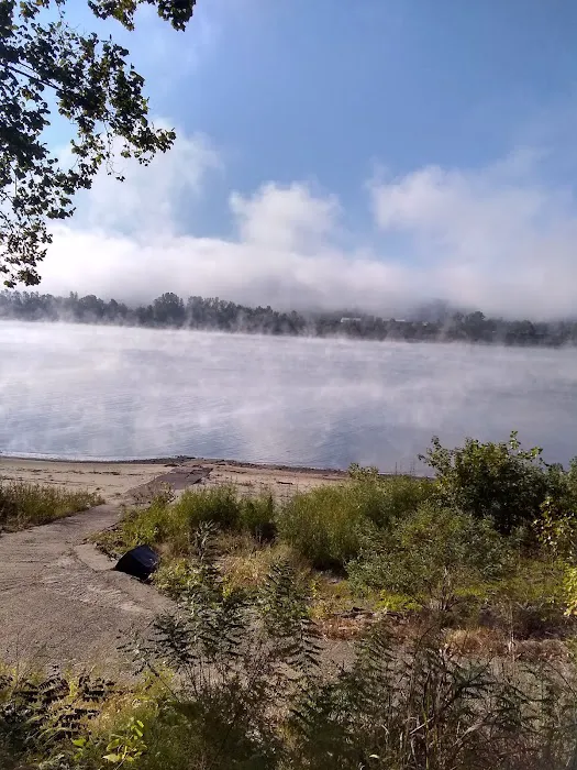 Riverside Campground Picture 4