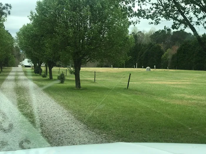 Rons RV Campground Picture 9