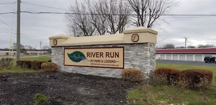 Riverrun RV Park & lodging LLC Picture 6