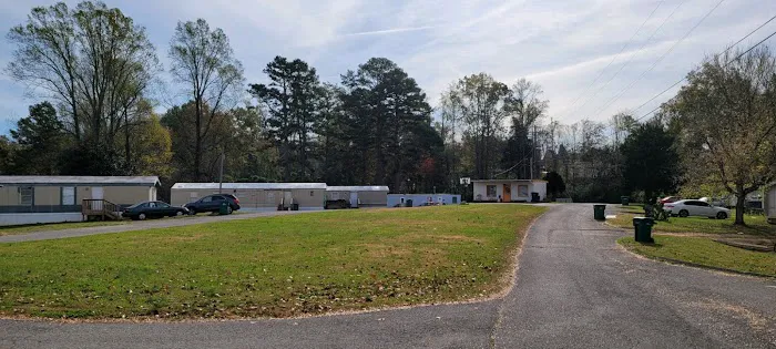 Hidden Ridge Mobile Home Park Picture 5
