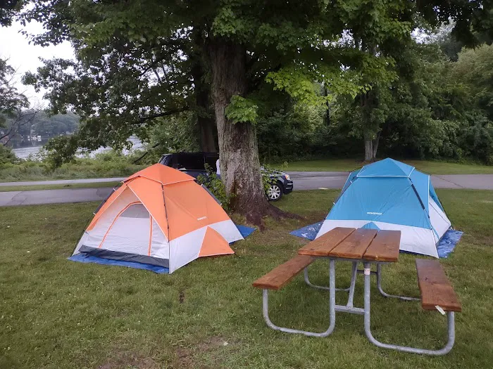 Portage Lake Campground Picture 4