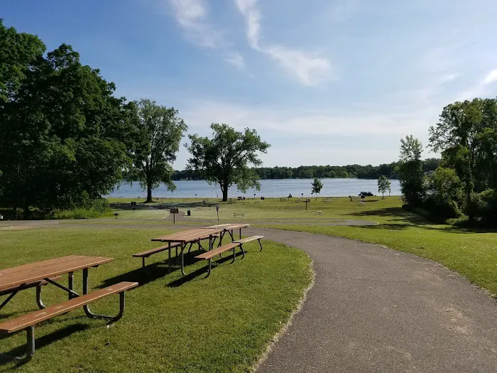Portage Lake Campground Picture 6