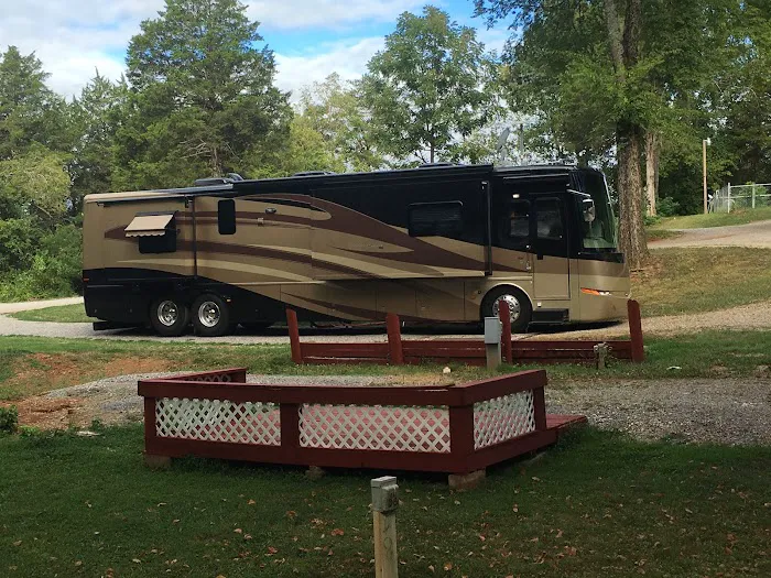 Southlake RV Park Knoxville Picture 8