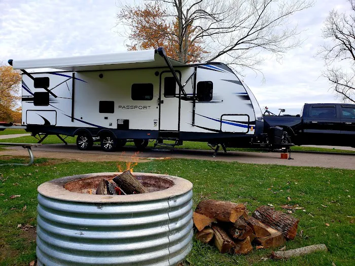 Bruin Lake Modern Campground Picture 10