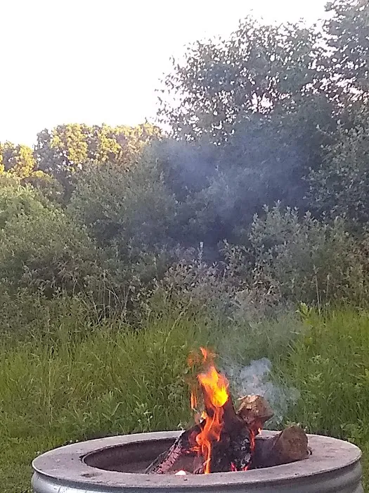 Bruin Lake Modern Campground Picture 9