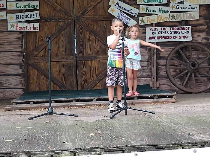 Buck Lake Ranch Inc Picture 3