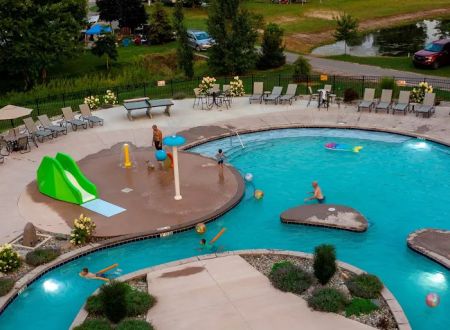 Angola / Hogback Lake KOA Holiday
