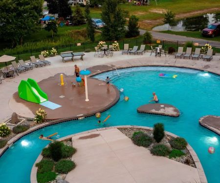 Angola / Hogback Lake KOA Holiday