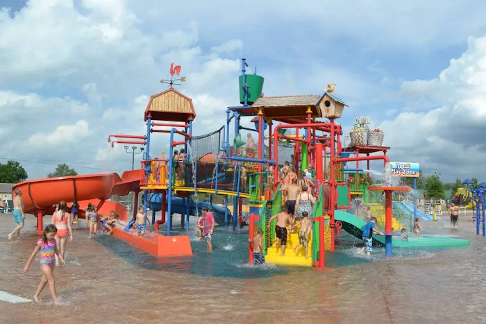 Jellystone Park™ Barton Lake Picture 6
