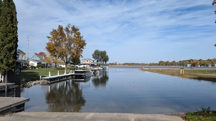 Manapogo RV Campground Picture 9
