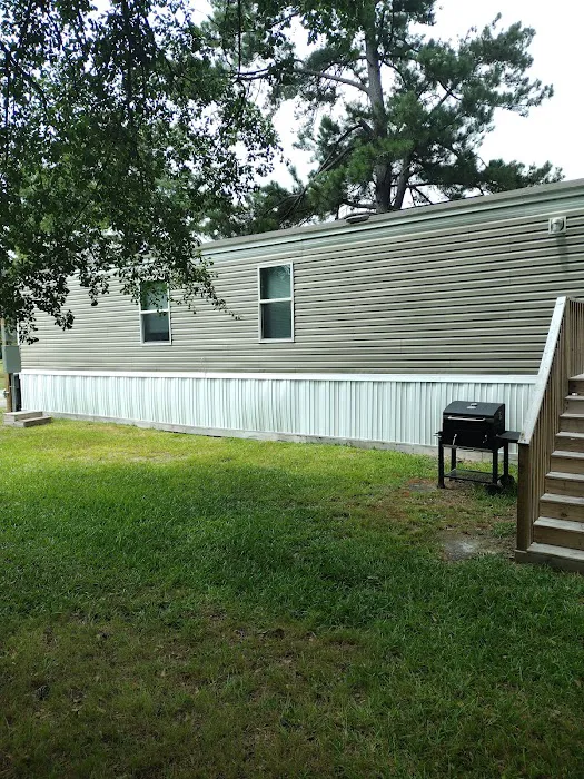 Tanglewood Mobile Home Park Picture 1