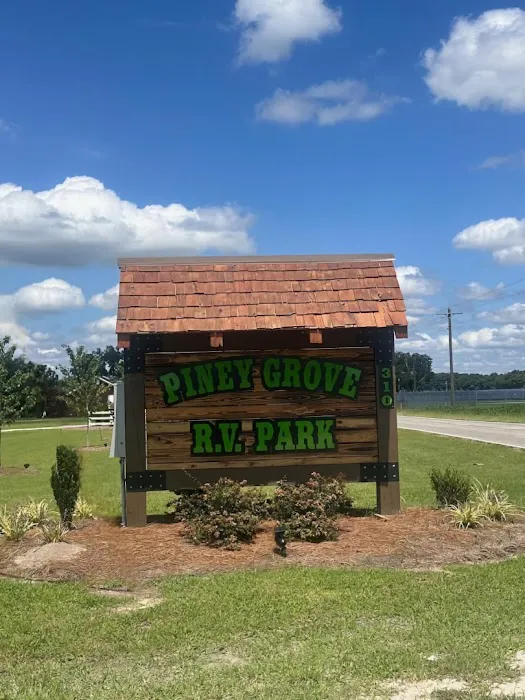 Piney Grove RV Park Picture 7