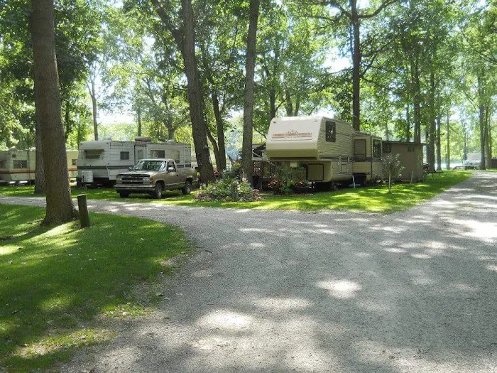 West Otter Lake Campground Picture 9
