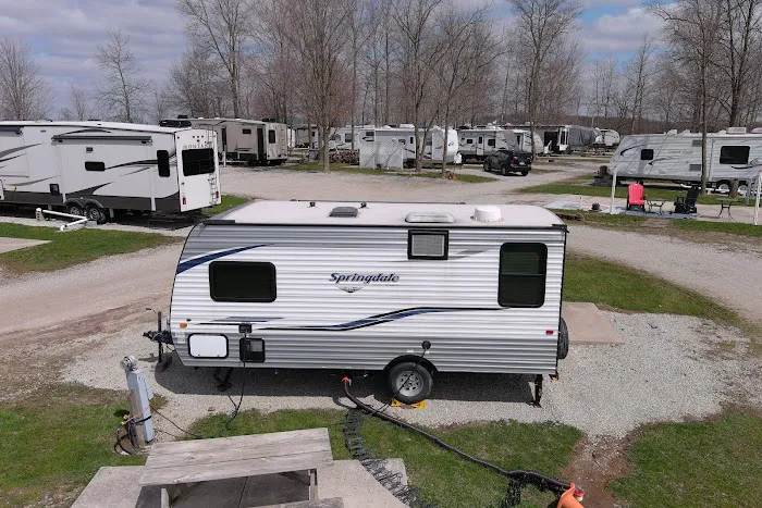 Lazy R Campground Picture 9