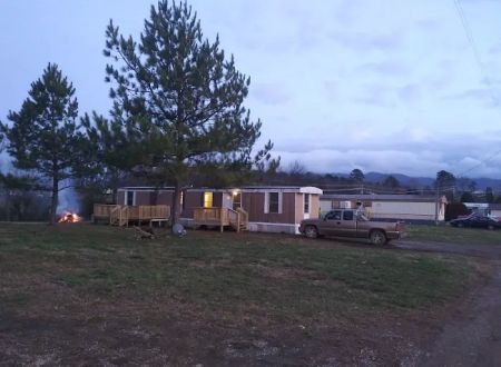 Daisy Estates Mobile Home Park