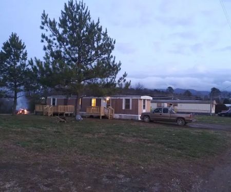 Daisy Estates Mobile Home Park