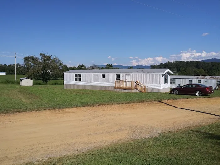Daisy Estates Mobile Home Park Picture 6