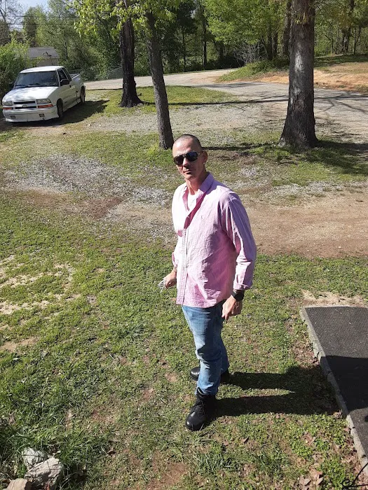 Daisy Estates Mobile Home Park Picture 10