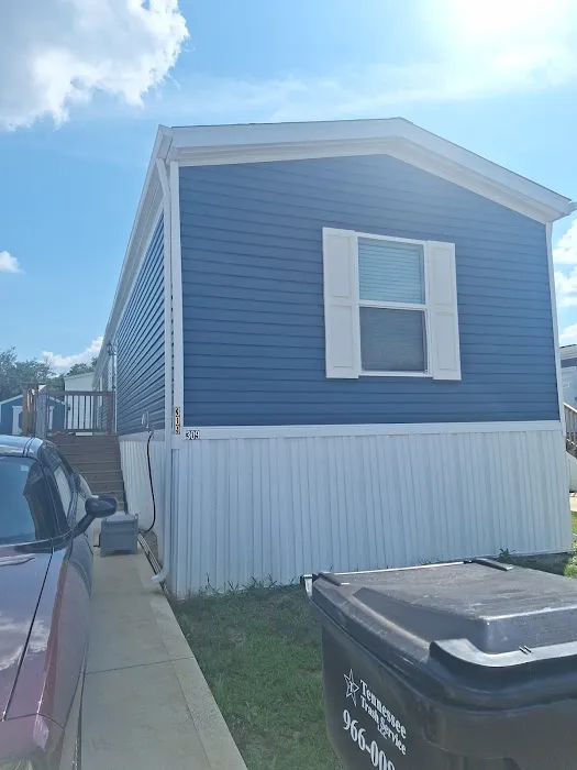Kensington Place Mobile Home Park Picture 1