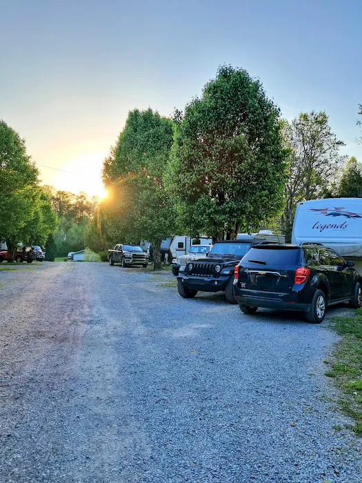 Blue Moon RV Park (Formerly Overniter RV Park) Picture 9
