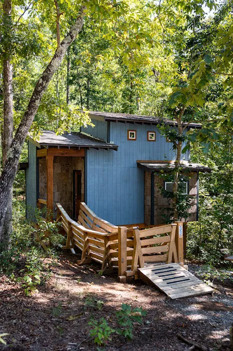 Emberglow Outdoor Resort Picture 10