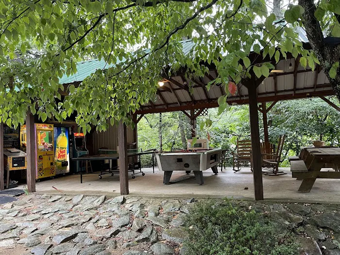 Hickory Nut Falls Family Campground Picture 4