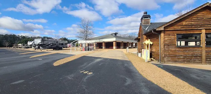 Bulldog Park Picture 3