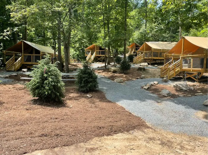 Wilderness Cove Campground | Outdoor Adventure Retreats Picture 10