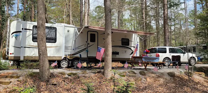 Pine Lake RV Campground Picture 8