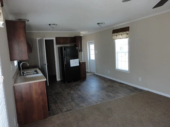 Timberlake Estates Mobile Home Park Picture 4