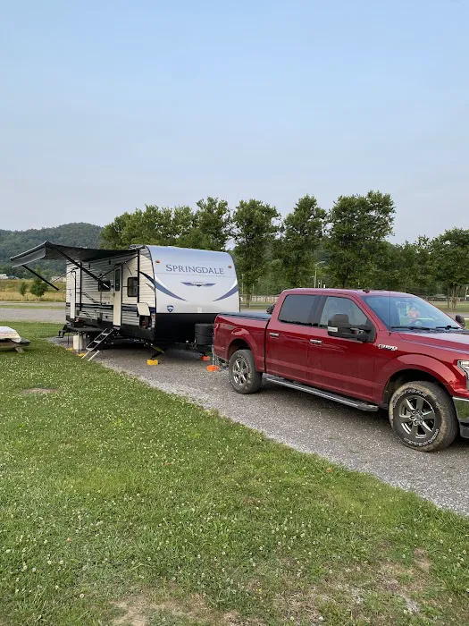 Leeman Field RV Park and Campground Picture 6