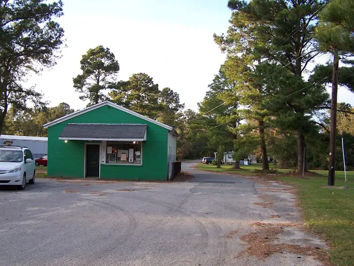 Green Acres Mobile Home Park Picture 3