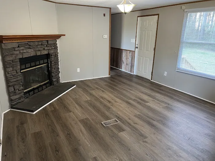 Perry Mobile Estates Picture 3