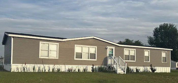 Cypress and Cobb Acres Mobile Home Park Picture 4