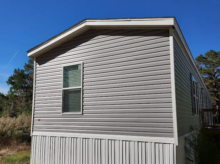 West Winds Mobile Home Community Picture 2