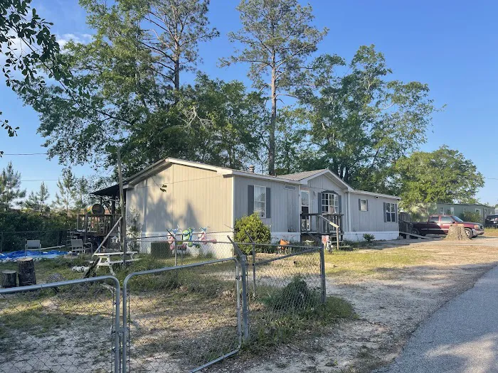 Everdomane Mobile Estate Picture 2