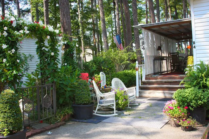 Arrowood Mobile Home Community Picture 5