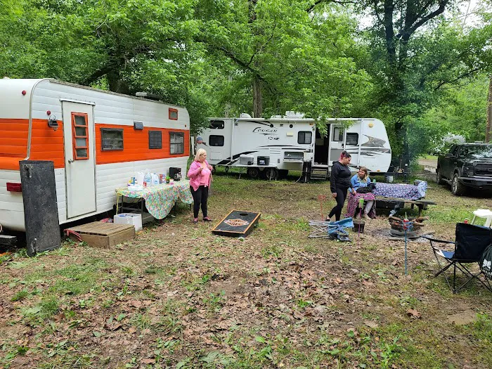 Cotton Wood Camp Grounds Picture 3
