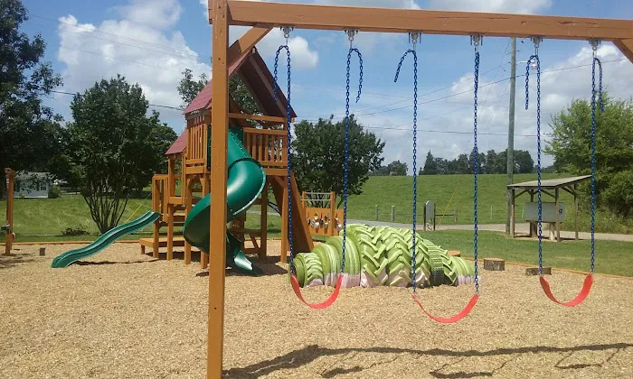 Maple Lane Park Picture 3