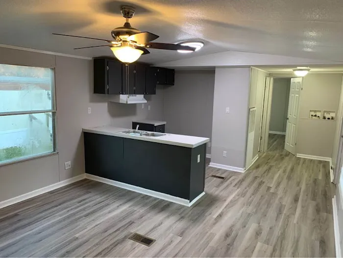 North Pointe Mobile Home Community Picture 9