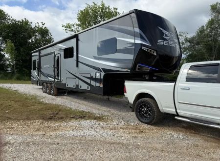 Sweetwater Farms RV Park
