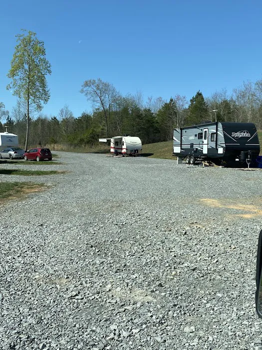Anchors Away RV Park Picture 9