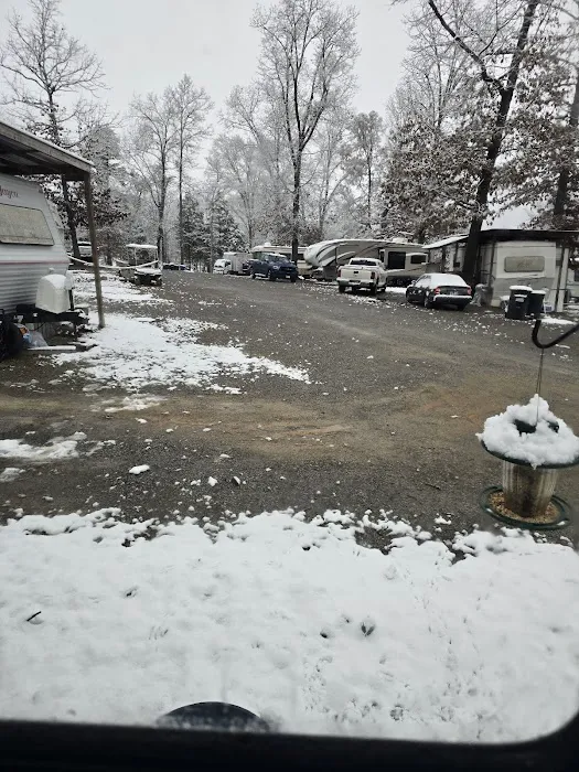 Unit 3 RV Park Picture 3