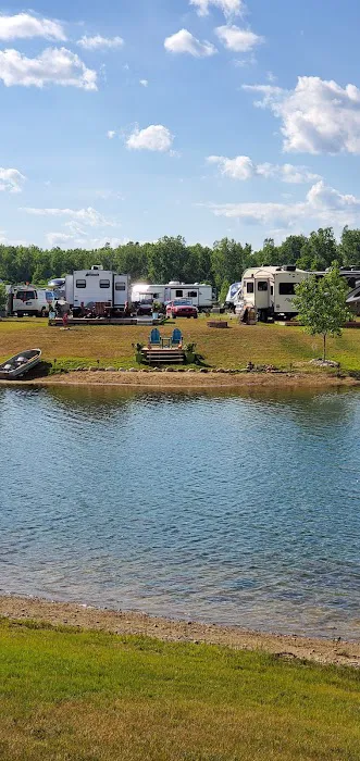 Eagle's Cove RV Resort Picture 1