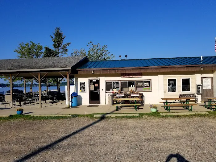 Hilltop Campground Picture 5